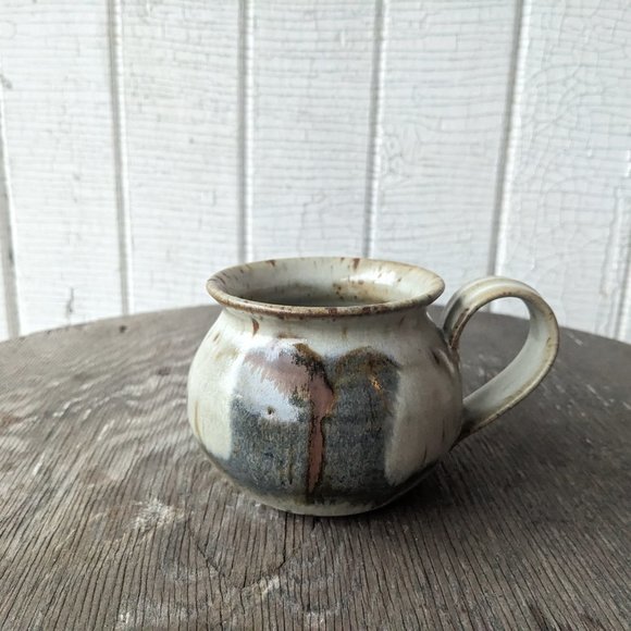 Two Handmade Ceramic Mugs Grey and Blue - Picture 5 of 9